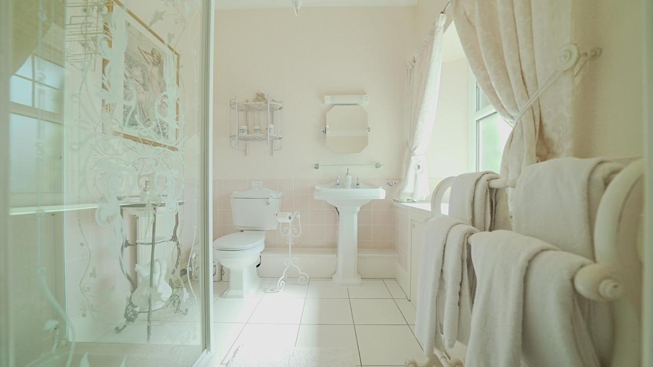 The Old Tramhouse Self Catering Apartments สเตอร์ลิง ภายนอก รูปภาพ