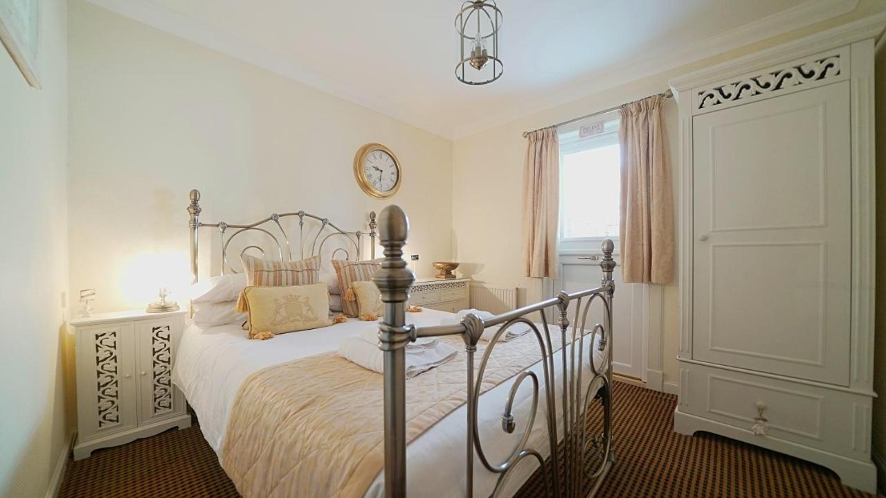 The Old Tramhouse Self Catering Apartments สเตอร์ลิง ภายนอก รูปภาพ