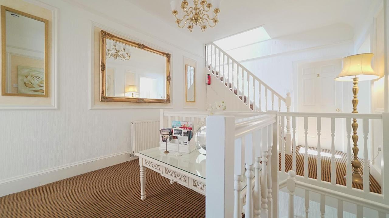 The Old Tramhouse Self Catering Apartments สเตอร์ลิง ภายนอก รูปภาพ
